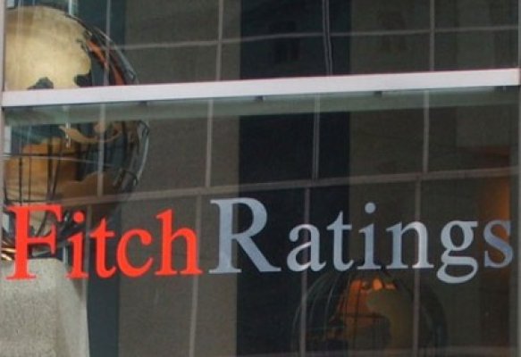 Fitch a retrogradat ratingul JP Morgan Chase, cea mai mare bancă americană